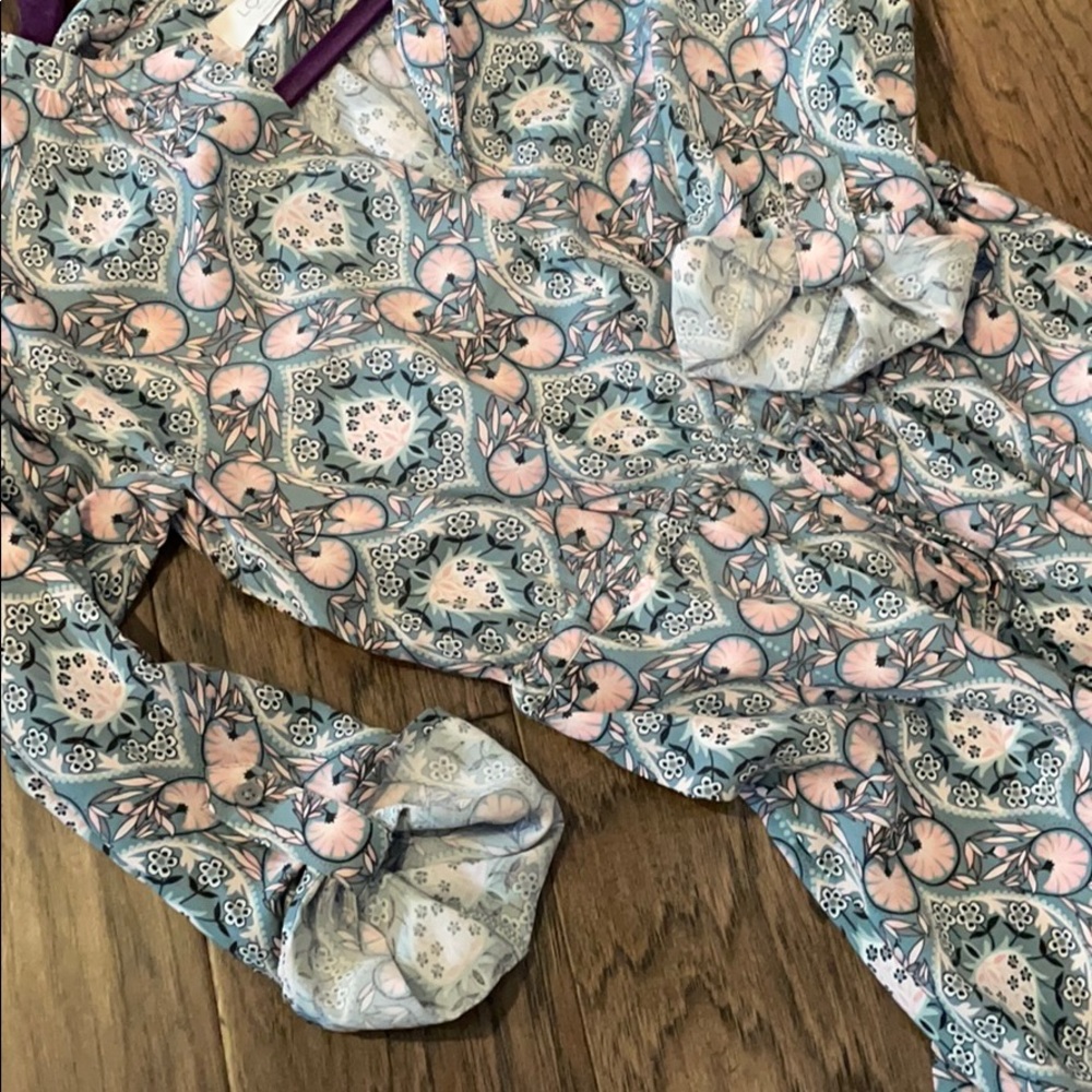 Loft Dress - Picture 6 of 6